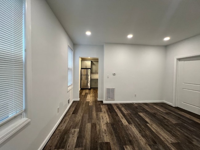 11 Lowden St in Elizabeth, NJ - Building Photo - Building Photo