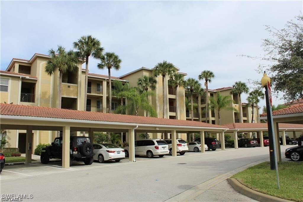 10345 Heritage Bay Blvd in Naples, FL - Foto de edificio