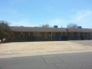 Mountain View 6 in Phoenix, AZ - Building Photo - Building Photo