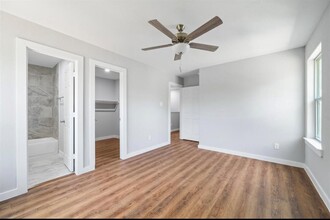 9403 Madera Rd in Houston, TX - Building Photo - Building Photo
