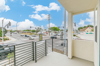 Division and Highland in San Diego, CA - Building Photo - Interior Photo