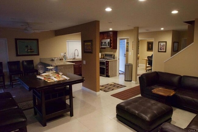 411 Windjammer Cir in Chula Vista, CA - Building Photo - Building Photo