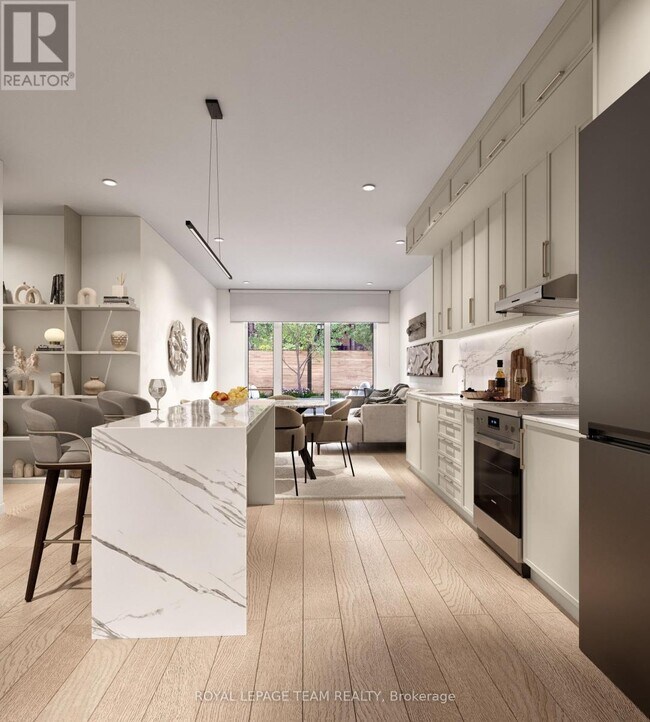 398 Roosevelt Ave in Ottawa, ON - Building Photo - Building Photo