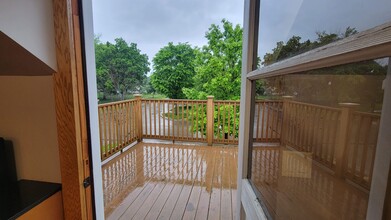 500 E 3rd St, Unit Top in Chaska, MN - Building Photo - Building Photo