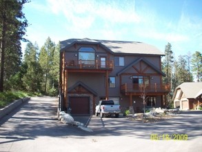 The Villas at Juniper Bay in Somers, MT - Building Photo - Building Photo