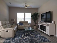 2597 Sandy Dune Dr in Jacksonville, FL - Foto de edificio - Building Photo