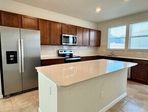 10473 Folly Bch Rd in Orlando, FL - Building Photo - Building Photo