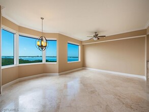 4875 Pelican Colony Blvd in Bonita Springs, FL - Building Photo - Building Photo