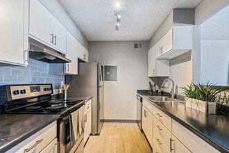 Velo in Denver, CO - Building Photo - Building Photo