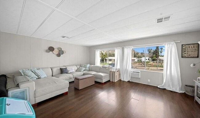 26189 Olson Ave in Homeland, CA - Building Photo - Building Photo