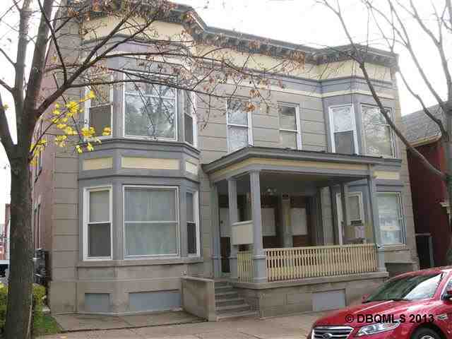 1560-1568 Iowa St in Dubuque, IA - Foto de edificio