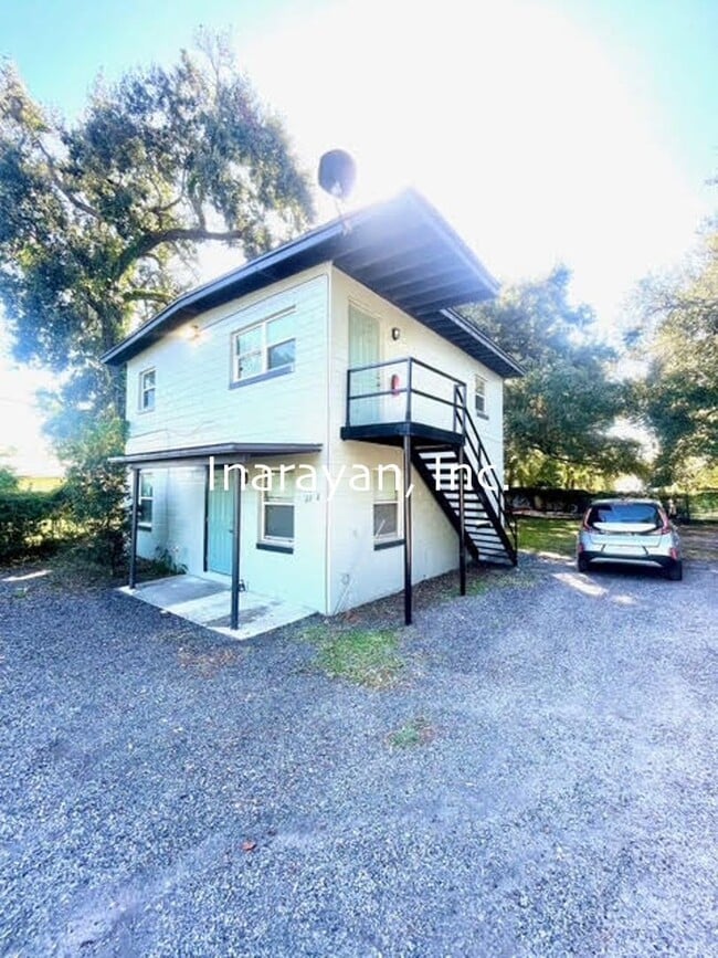 property at 2202 W Central Blvd