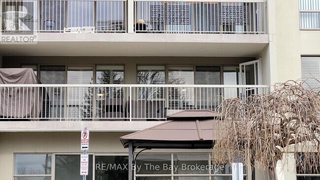 172-172 8th St in Collingwood, ON - Building Photo - Building Photo