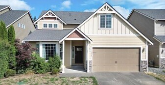 14420 99th Ave SE in Yelm, WA - Building Photo