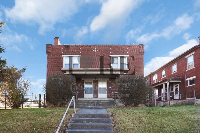 property at 1257 E Livingston Ave