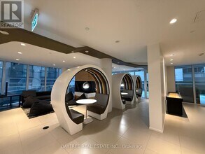 68 Shuter St in Toronto, ON - Building Photo - Building Photo