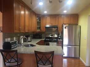 3900 Lake Mead Dr in Fremont, CA - Building Photo - Building Photo