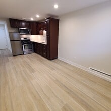 5310 N Chester Ave, Unit 106 in Chicago, IL - Foto de edificio - Building Photo