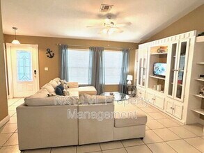 4123 SW 21st Pl in Cape Coral, FL - Building Photo - Building Photo