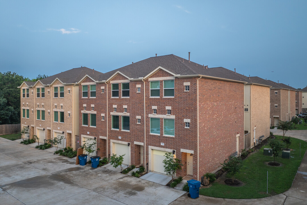 Hobby Airport Villas in Houston, TX - Foto de edificio