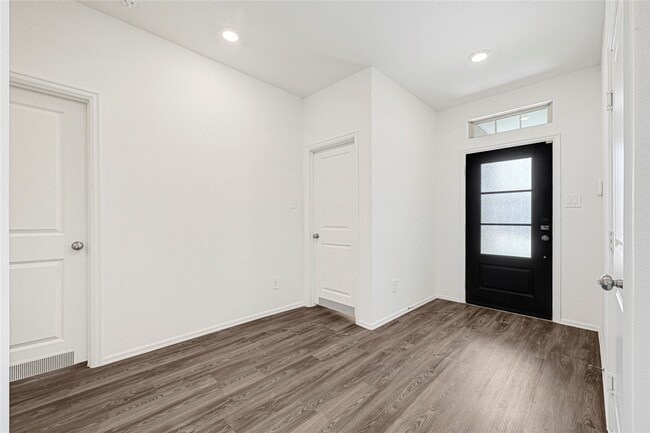 property at 17123 Daylily Dune Wy