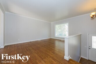 18805 E Ponca Dr in Independence, MO - Building Photo - Building Photo