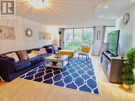 205 Wynford Dr in Toronto, ON - Building Photo