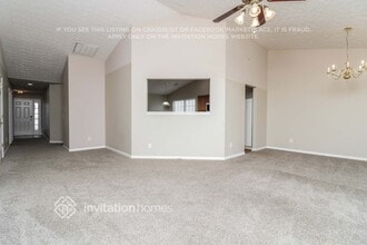 302 Meadows Ln in Canton, GA - Building Photo - Building Photo