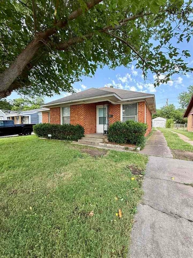 property at 3308 Garfield St