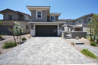 356 Silva Pl in Henderson, NV - Building Photo - Building Photo