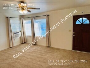 1132 W Saginaw Way in Fresno, CA - Building Photo - Building Photo