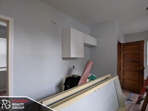 1520 W Melrose St, Unit 2R in Chicago, IL - Building Photo - Building Photo