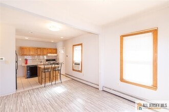 204 Livingston St in Westfield, NJ - Building Photo - Building Photo