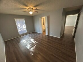 4506 65th St, Unit A in Lubbock, TX - Building Photo - Building Photo