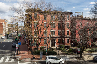 1939 17th St NW Apartments