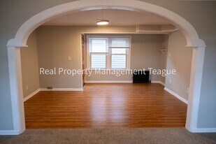 1 S Main St in Voorheesville, NY - Building Photo