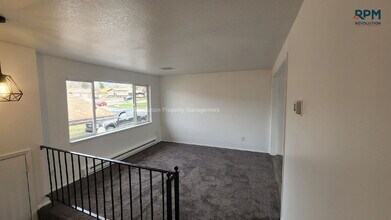114 W 5050 S in Washington Terrace, UT - Building Photo - Building Photo