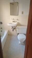 94A Bartlett St, Unit 2 in Boston, MA - Building Photo - Building Photo