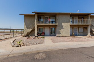 11350 W Tennessee Ave in Youngtown, AZ - Building Photo - Building Photo