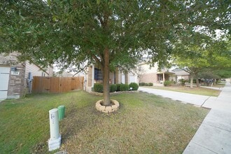 258 Arcadia Pl in Cibolo, TX - Building Photo - Building Photo