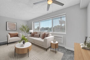 Friendship Crossing in Washington, DC - Building Photo