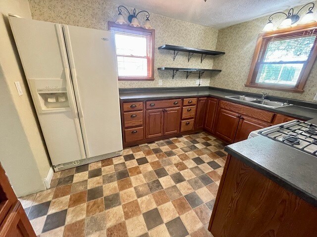 502 Chestnut St in Osage, IA - Building Photo - Building Photo