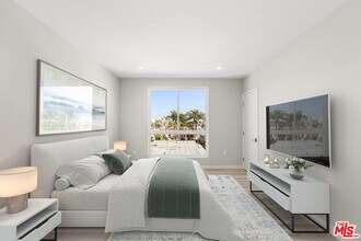 1226 S Bedford St in Los Angeles, CA - Building Photo - Building Photo