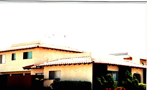 16742 Lynn St in Huntington Beach, CA - Building Photo - Building Photo