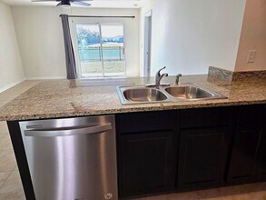 12183 High Rock Wy in Parrish, FL - Building Photo - Building Photo