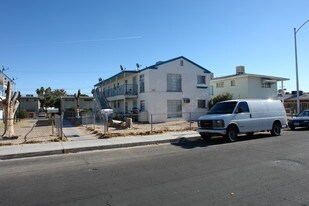 1821 Santa Paula Dr Apartments