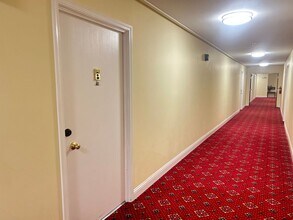 951 Ronald Ave in Missoula, MT - Building Photo - Building Photo