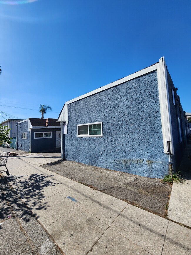 921 W I St Apartments and Nearby Wilmington Apartments For Rent