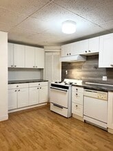 143 William St in Middletown, CT - Foto de edificio - Building Photo