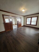 1325 Parmele St in Rockford, IL - Building Photo - Building Photo